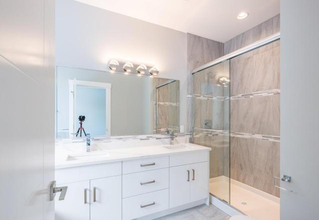 Langara I thumbnail 22