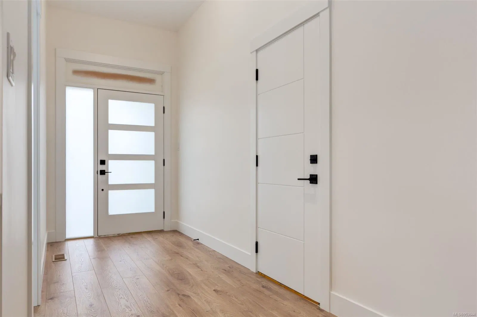 Langara II thumbnail 7