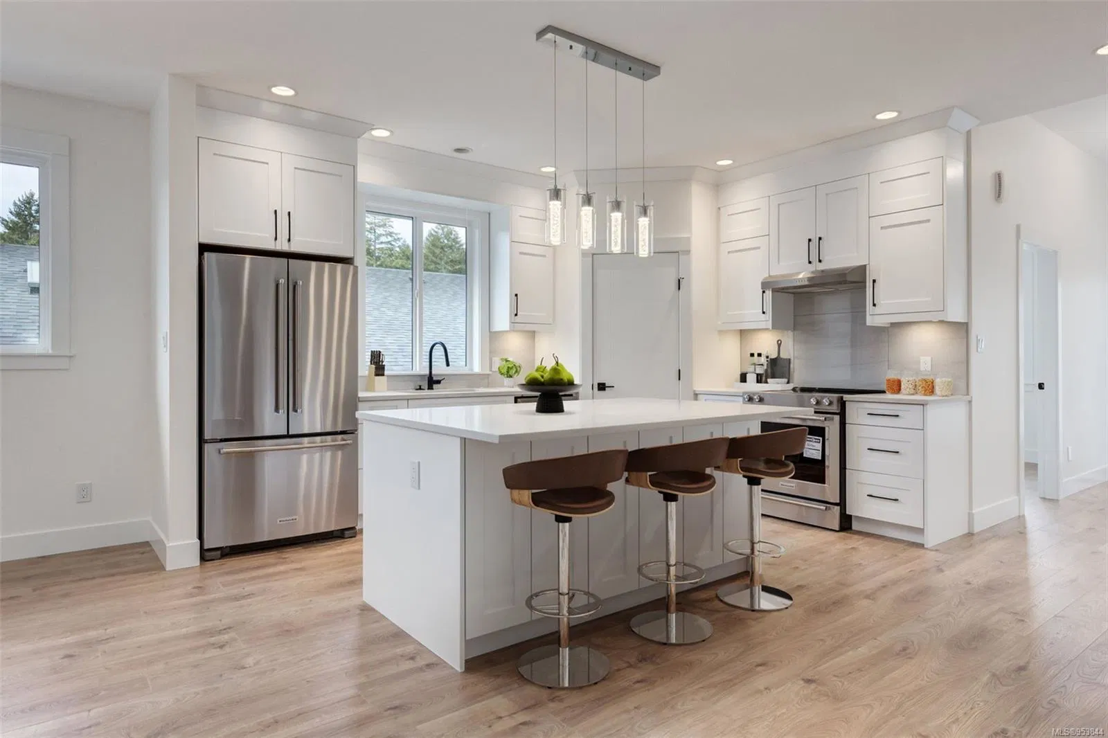 Langara II thumbnail 3