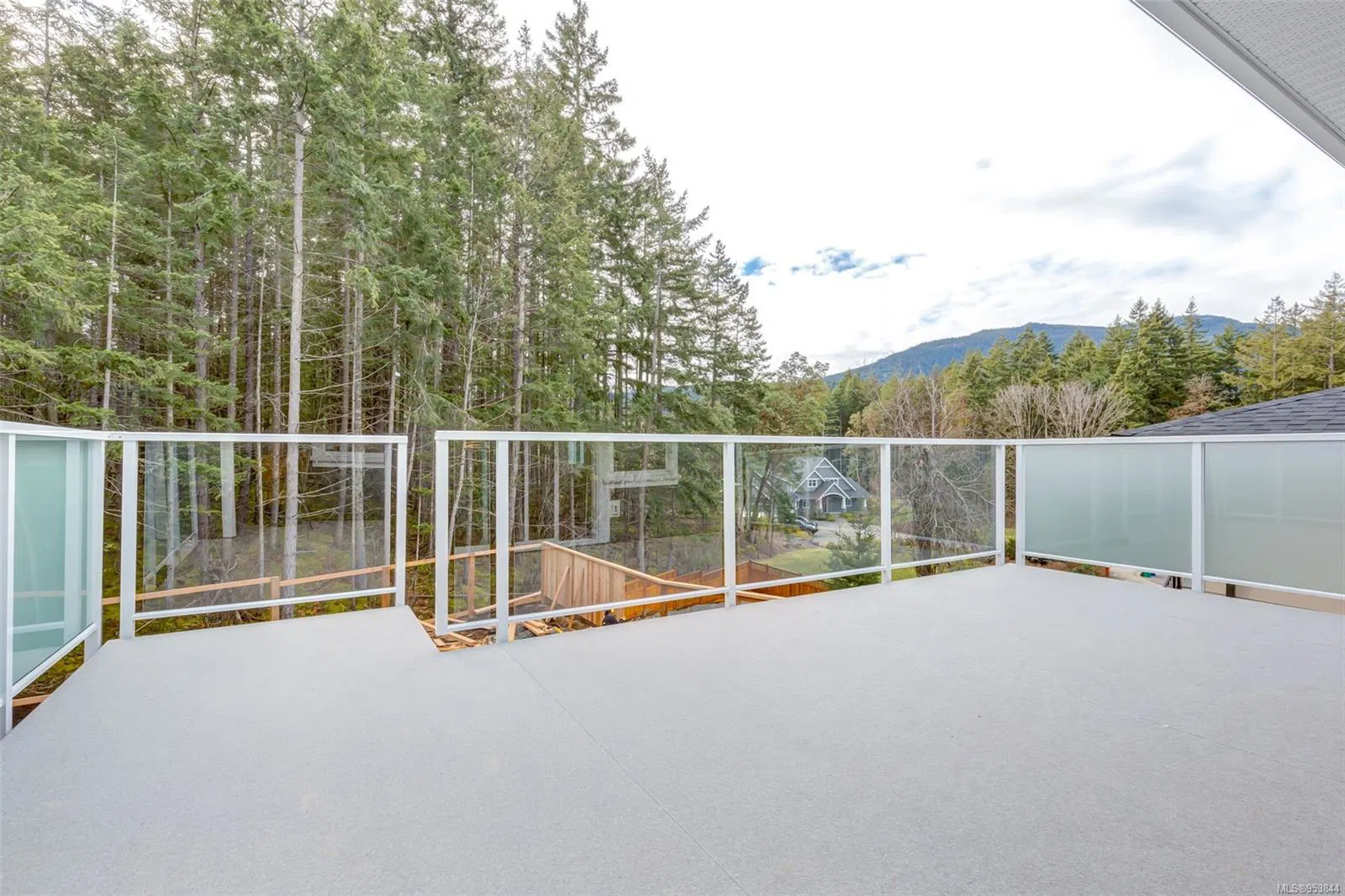 Langara II thumbnail 8