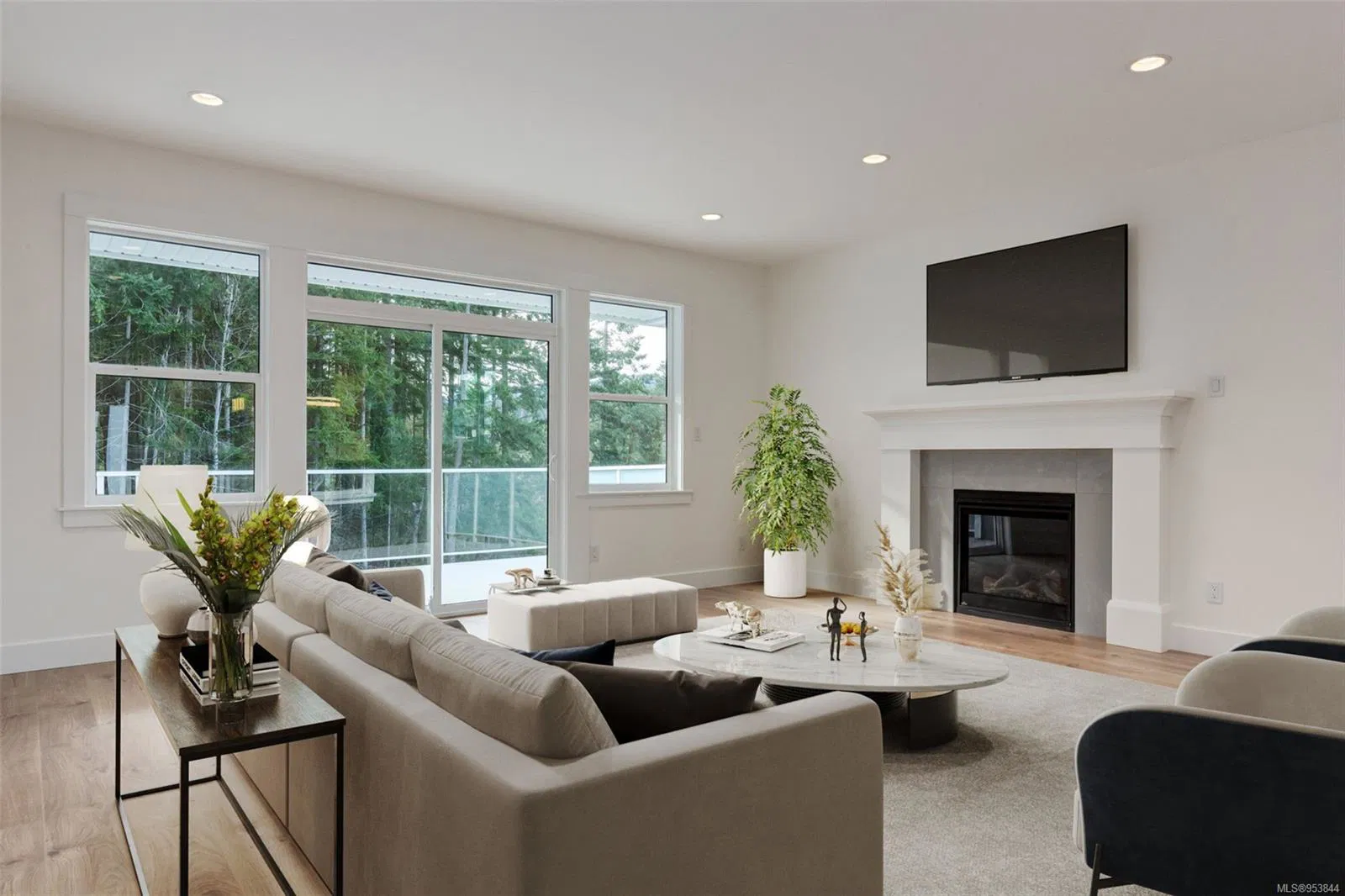 Langara II thumbnail 9